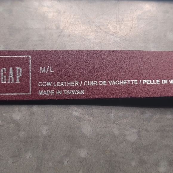 GAP M/L Cow Leather Red Bugundy Belt - Picture 11 of 11
